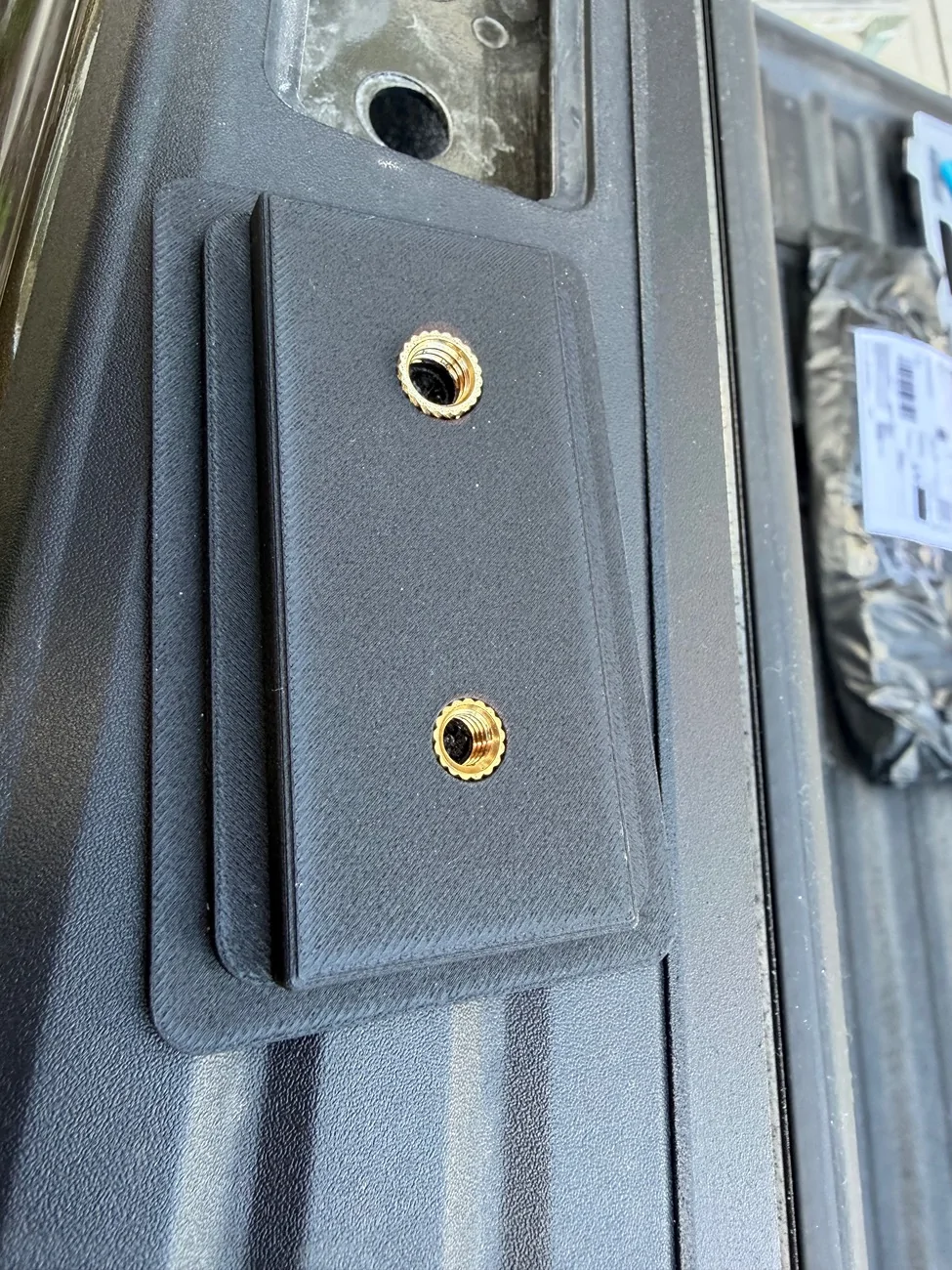 Ford Ranger My attempt at stopping bed cap water leaks - 3D printed IMG_0843