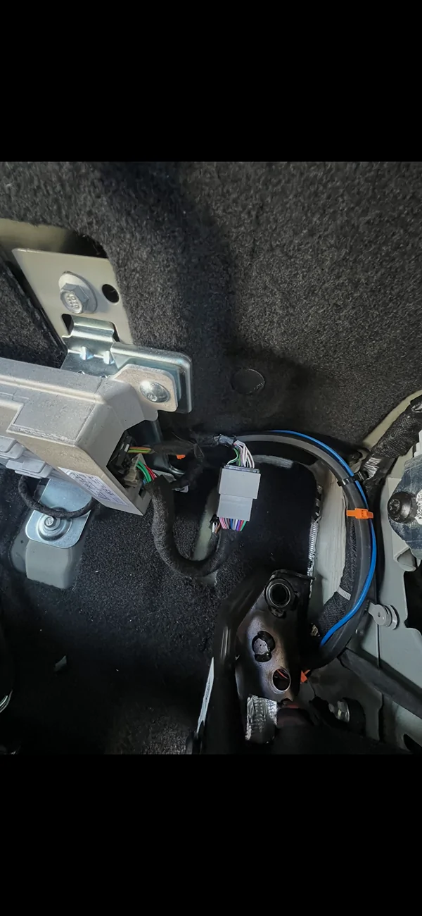Ford Ranger Kicker keylock no power IMG_3011