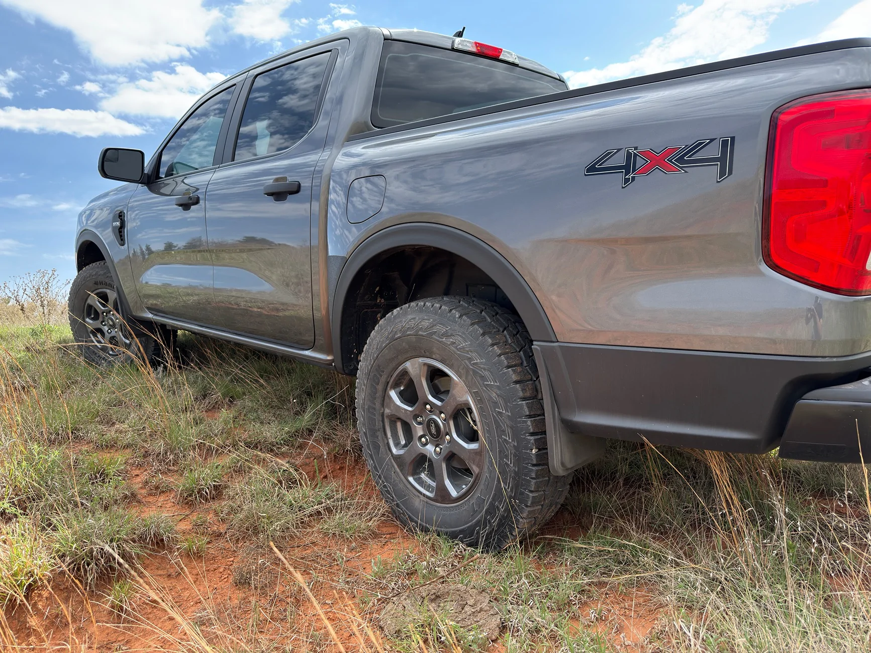 Ford Ranger Running 33" tires (255/80/17) pizza cutters on stock suspension, no rub IMG_4112