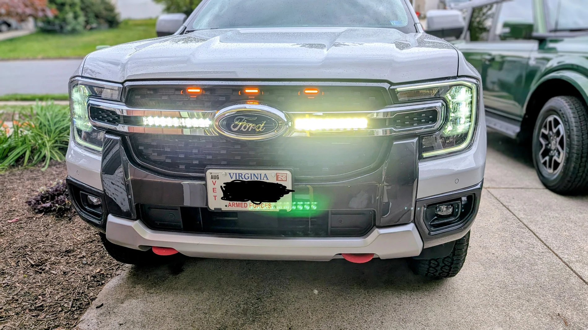 Ford Ranger F150-LED Grill Lights - 5 light kit fitment PXL_20260516_223619617~3