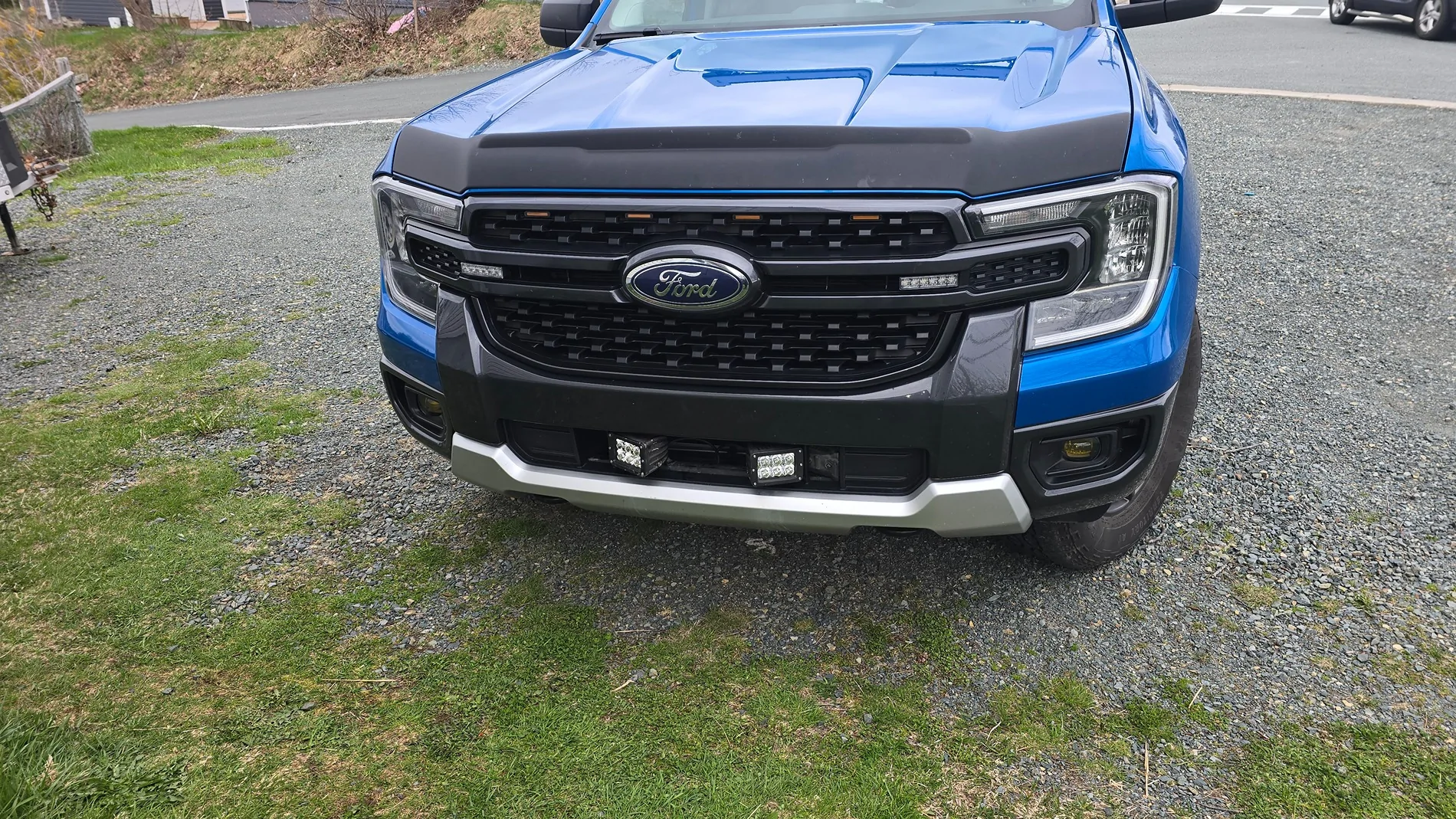 Ford Ranger F150-LED Grill Lights - 5 light kit fitment 20260517_161745