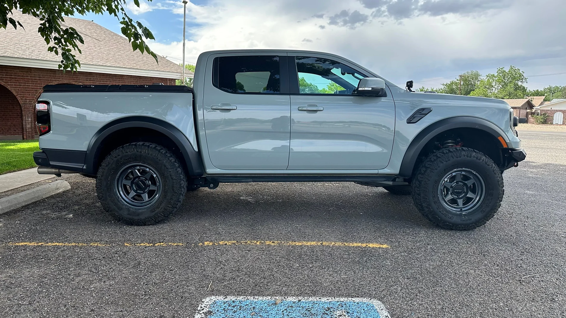 Ford Ranger Geiser Front/Rear Springs: +1.5" Front/+1" Rear IMG_2020