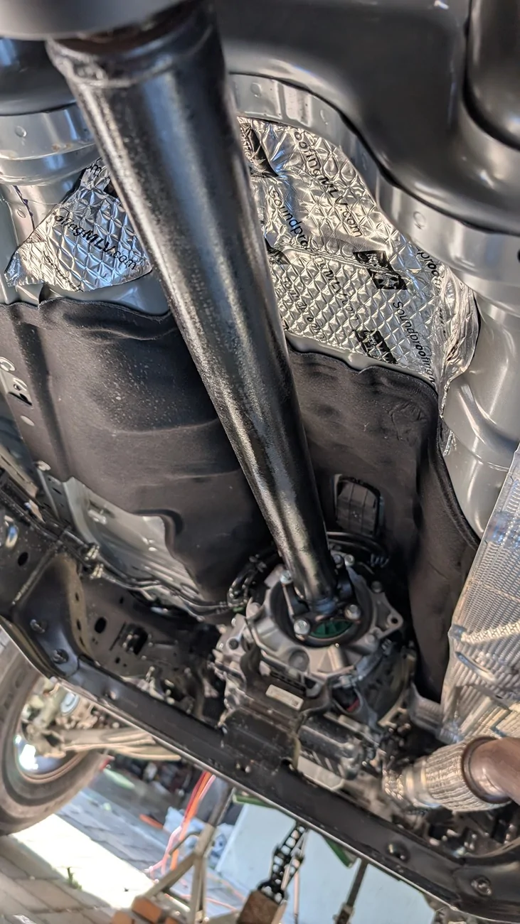Ford Ranger JXB PERFORMANCE center support carrier and bearing installed on 24 Ranger XT 2wd PXL_20260524_171234628.MP