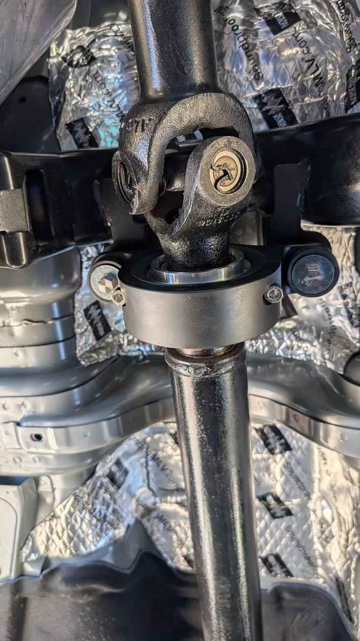 Ford Ranger JXB PERFORMANCE center support carrier and bearing installed on 24 Ranger XT 2wd PXL_20260524_173453498.MP