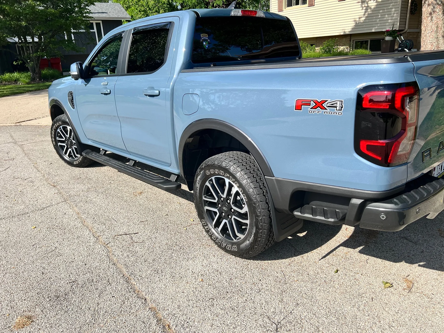Ford Ranger Installing bed side steps on Ranger XL / XLT - DIY instructions IMG_5980