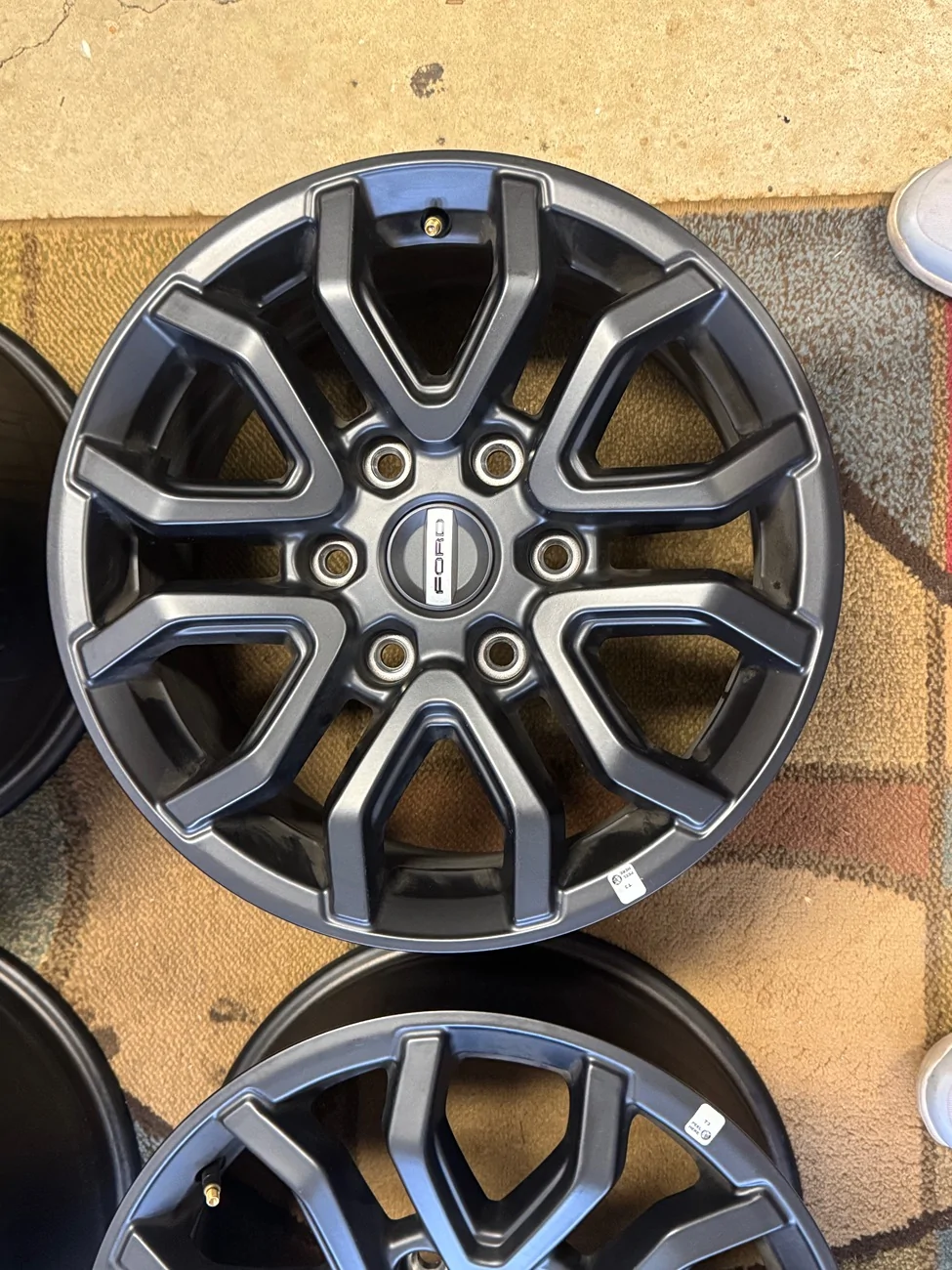 Ford Ranger Non-beadlock capable wheels off 2025 RR IMG_3295