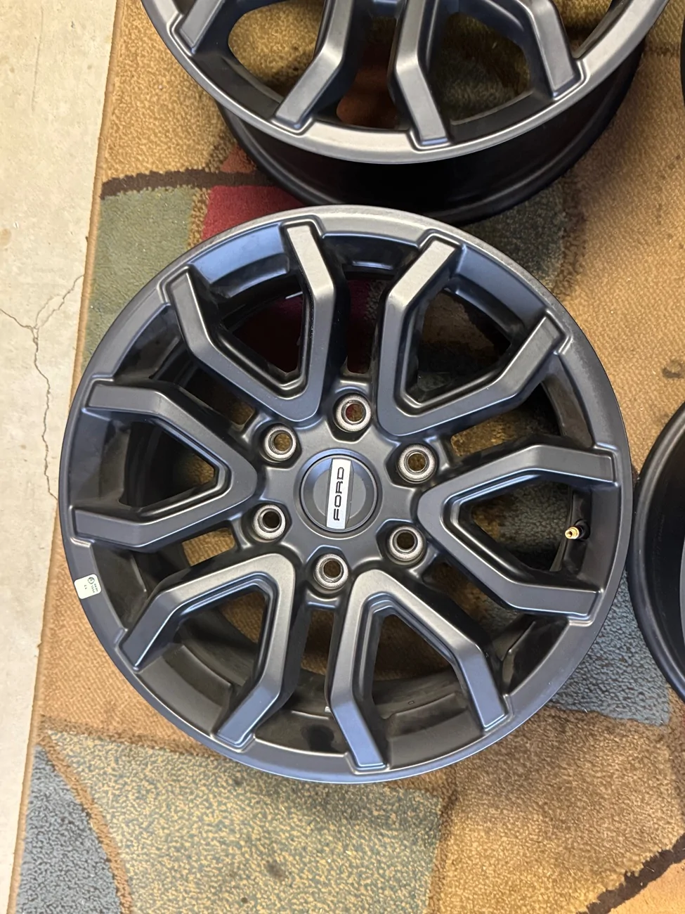 Ford Ranger Non-beadlock capable wheels off 2025 RR IMG_3297