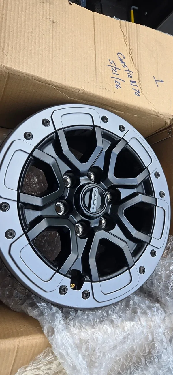 Ford Ranger 2025 4 Factory 17" Bead Lock Wheels $800 1779975562185-vu