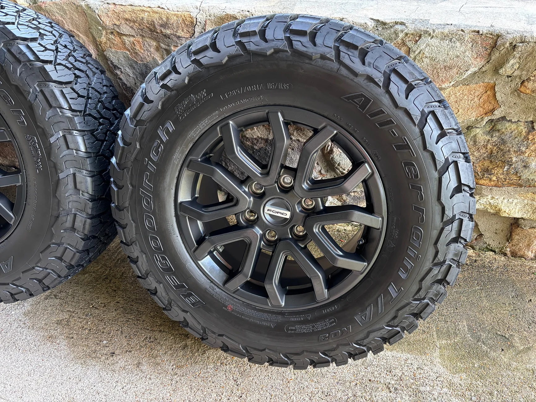 Ford Ranger 2026 Ranger Raptor wheels/tires IMG_3922