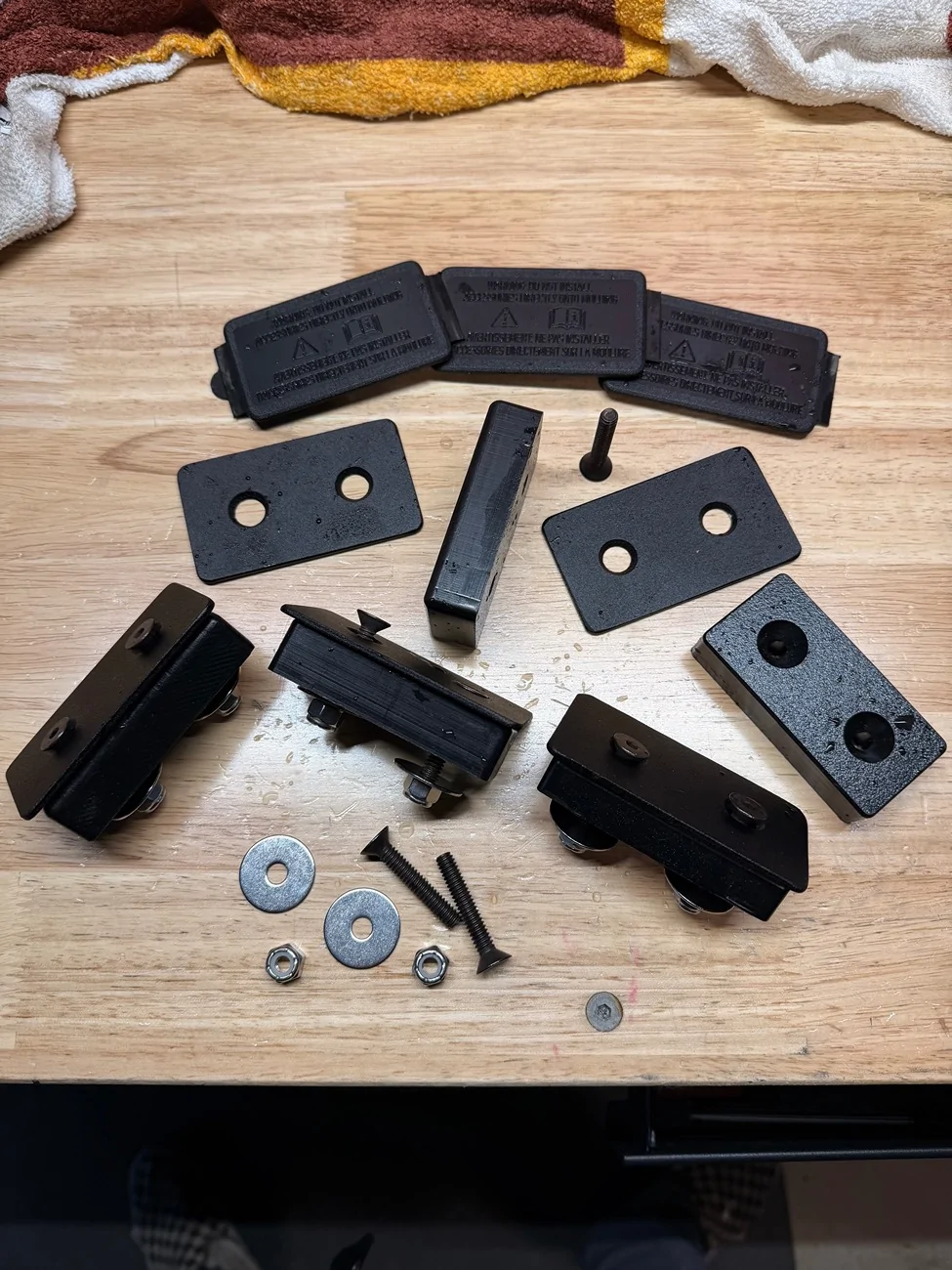 Ford Ranger Bed cap spacer shims - review & opinion IMG_0185
