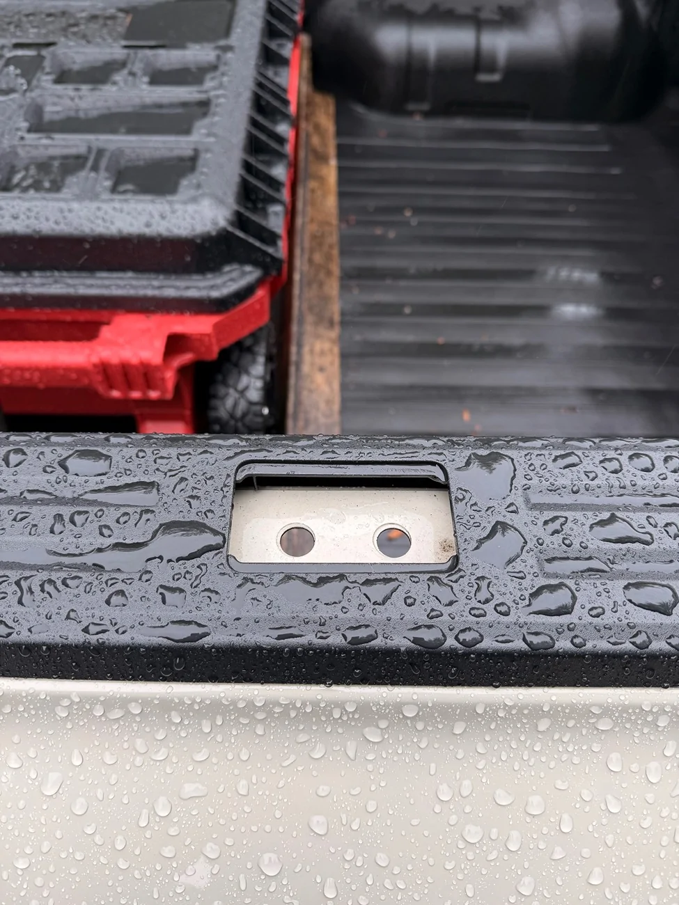 Ford Ranger Bed cap spacer shims - review & opinion IMG_0186