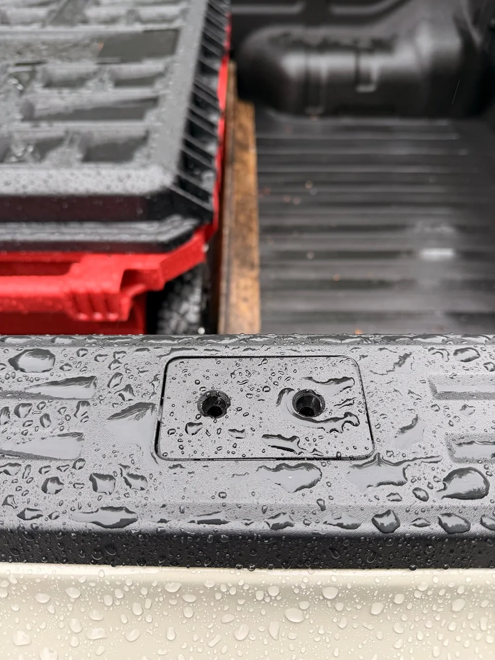 Ford Ranger Bed cap spacer shims - review & opinion IMG_0188