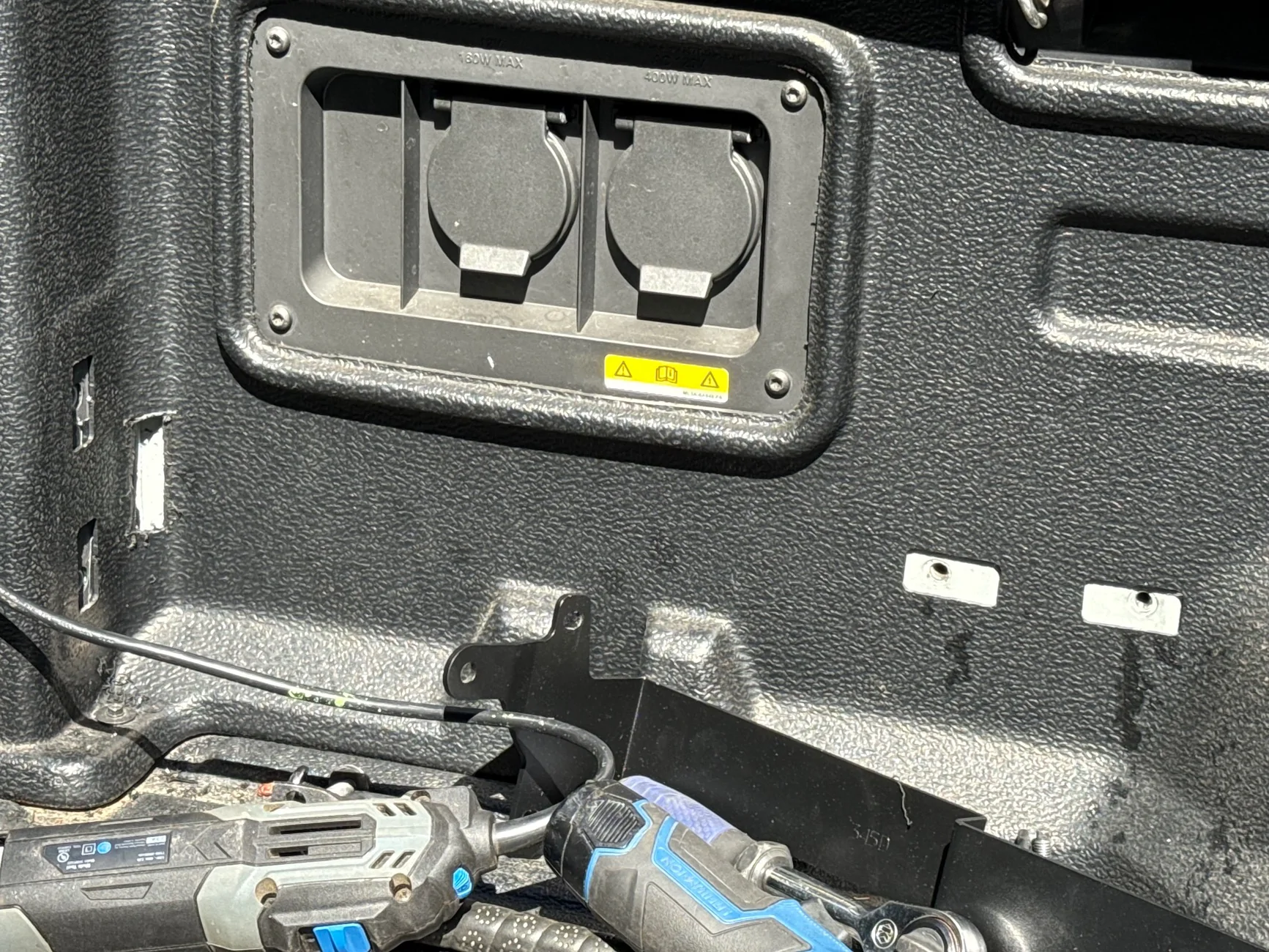 Ford Ranger Installed the Ford swing out toolbox over my modular bed liner today IMG_4030