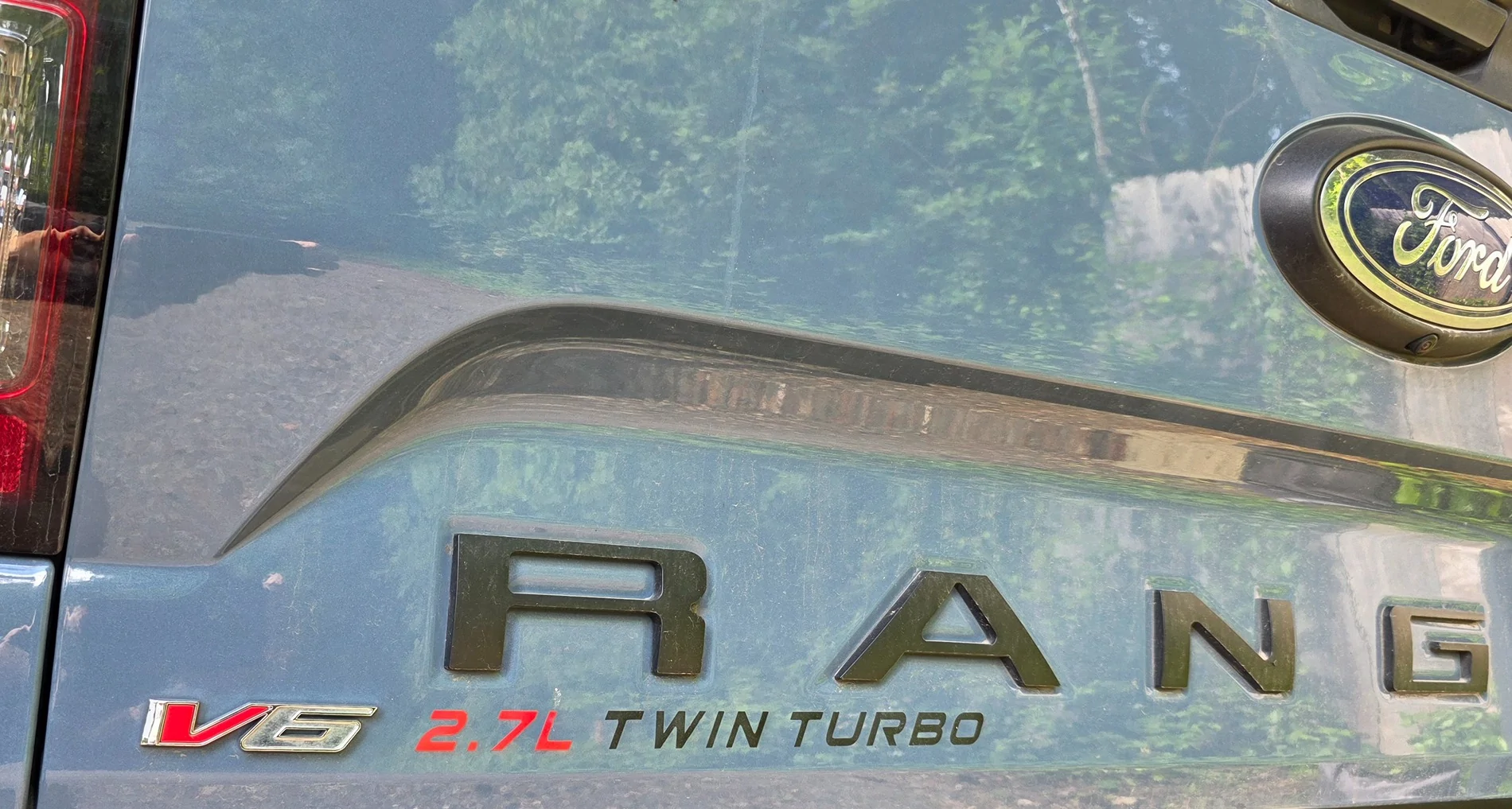 Ford Ranger Show off the 2.7L V6 with this cool emblem! 20260615_163817