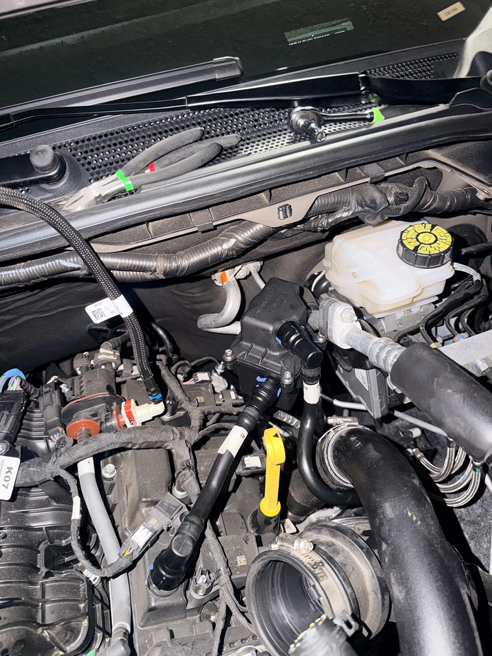 Ford Ranger Ford performance catch can IMG_3040