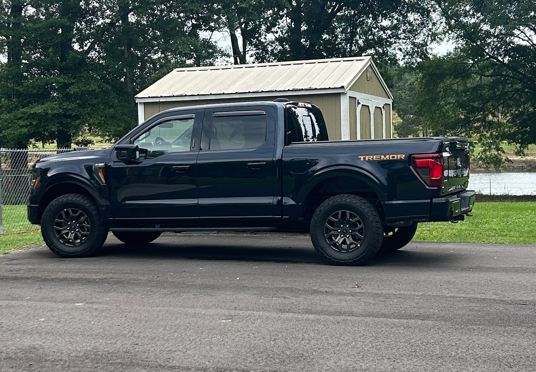 Ford Ranger Alabama.  AAL risers w/ generic platform IMG_3367