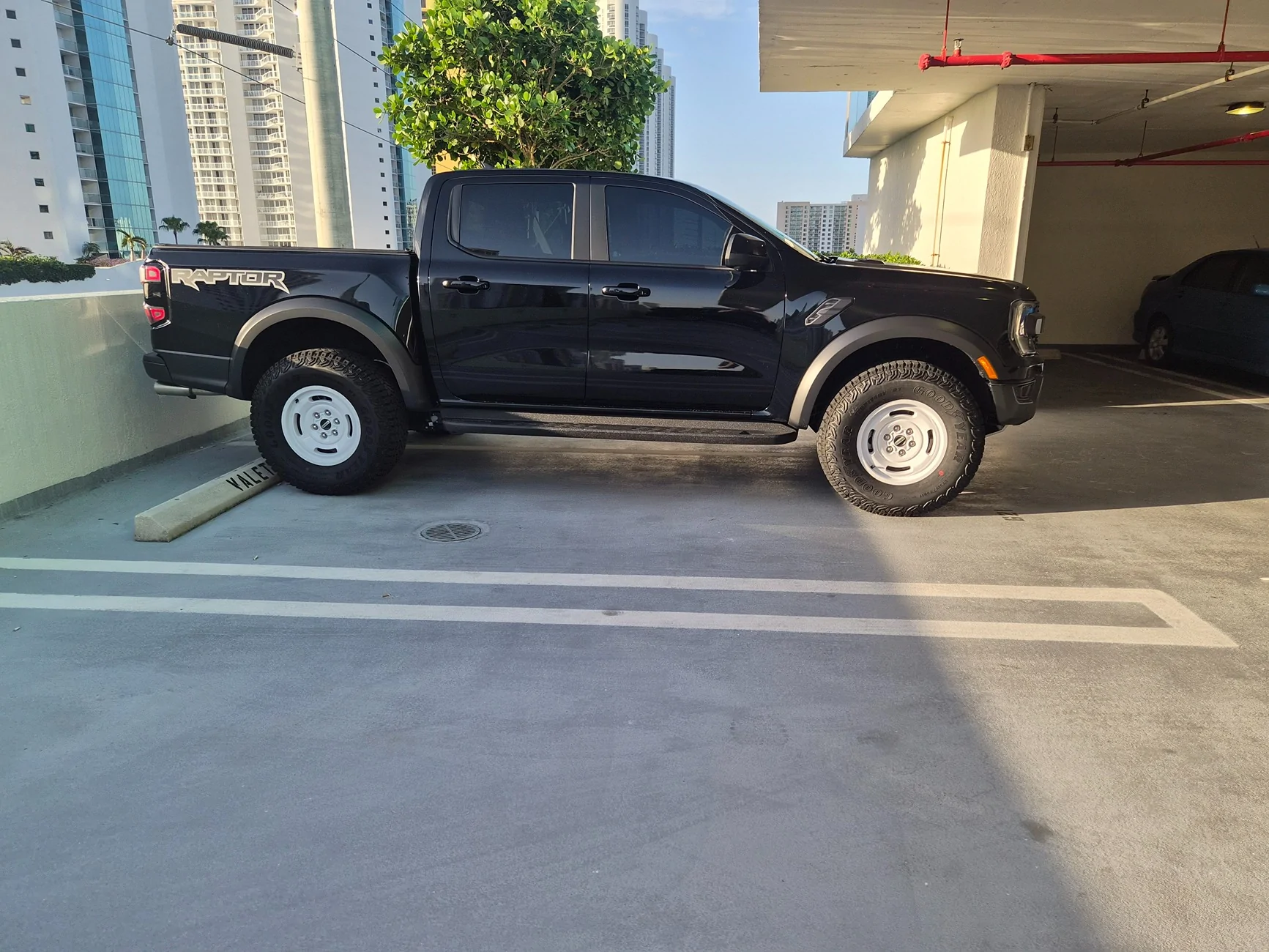 Ford Ranger 26 Ranger Raptor on Bronco Sasquatch wheels and tires 3915