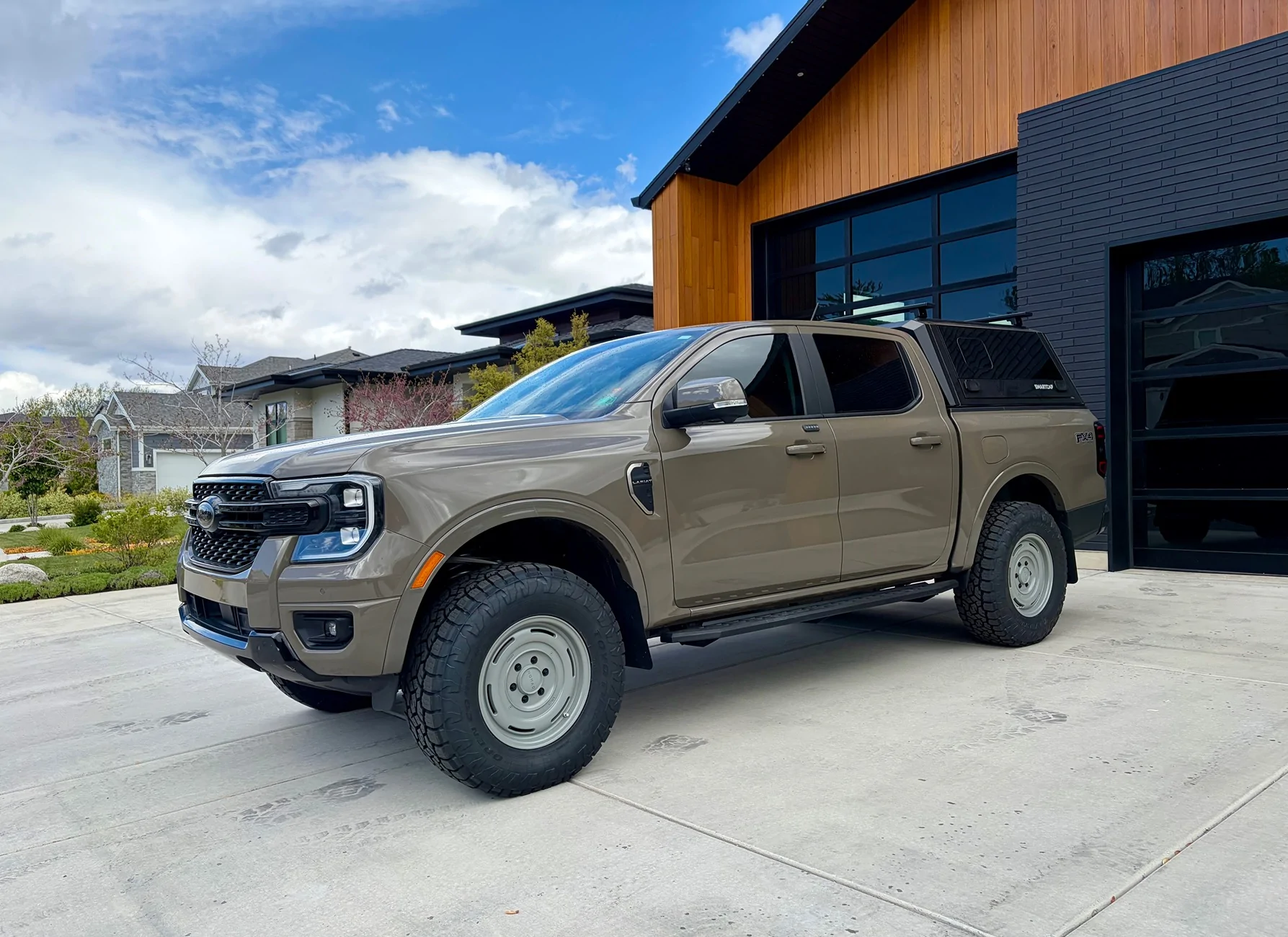 Ford Ranger 26 Ranger Raptor on Bronco Sasquatch wheels and tires IMG_3817