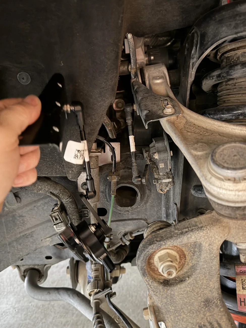 Ford Ranger Anyone replace ride height sensors on Raptors yet? 1782400311367-7u