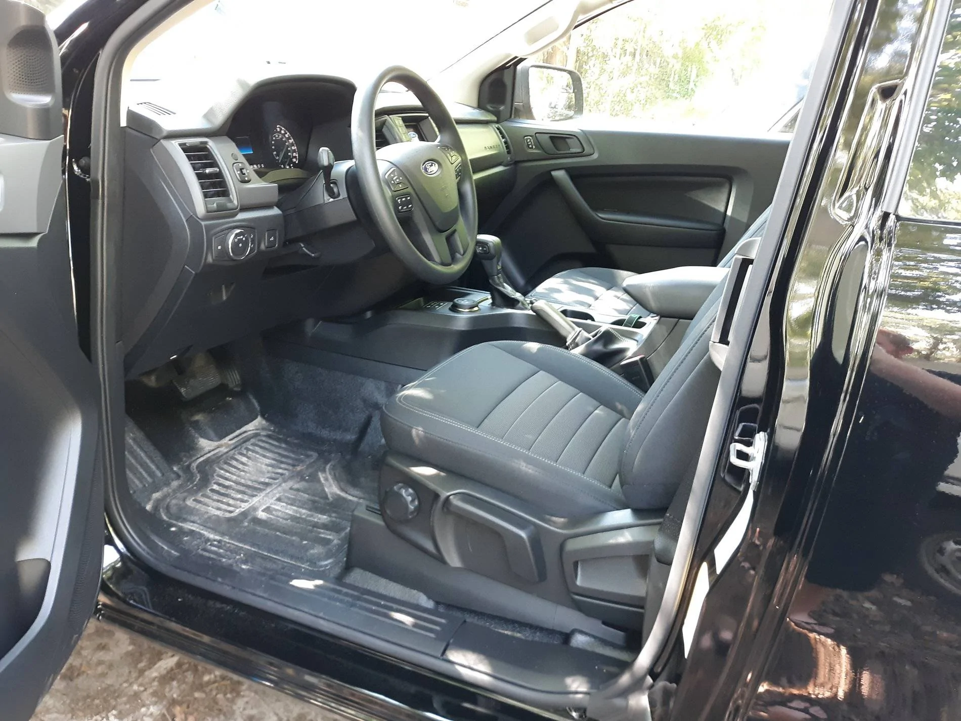 Ford Ranger SHADOW BLACK Ranger Club Thread 20190424_152747