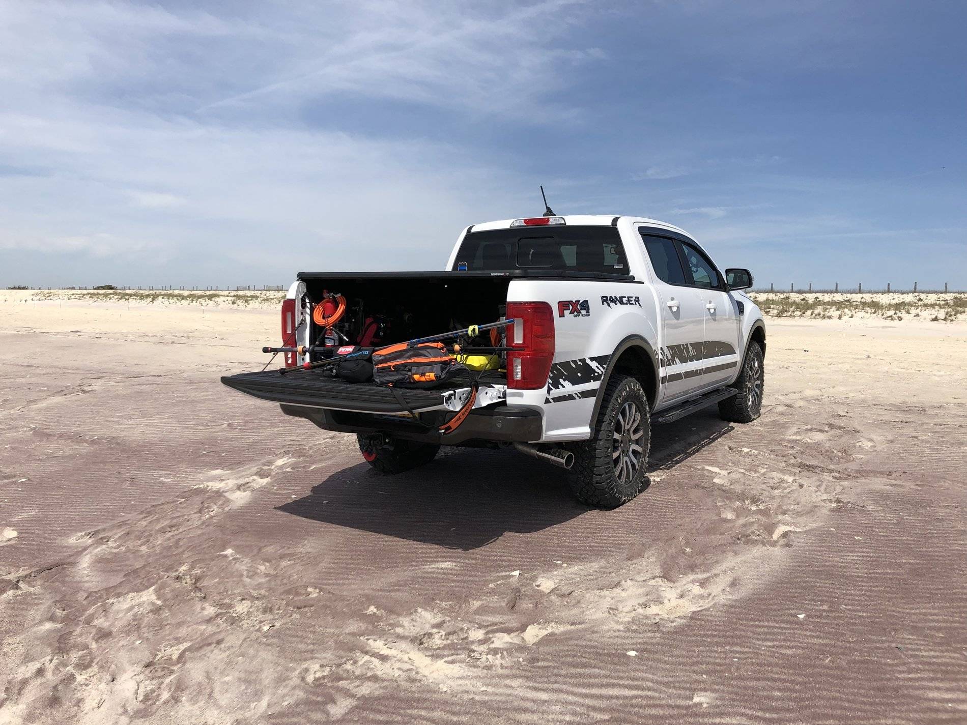 Ford Ranger Ranger on sand 23179285-6CF2-412E-957E-58CDE0D82189