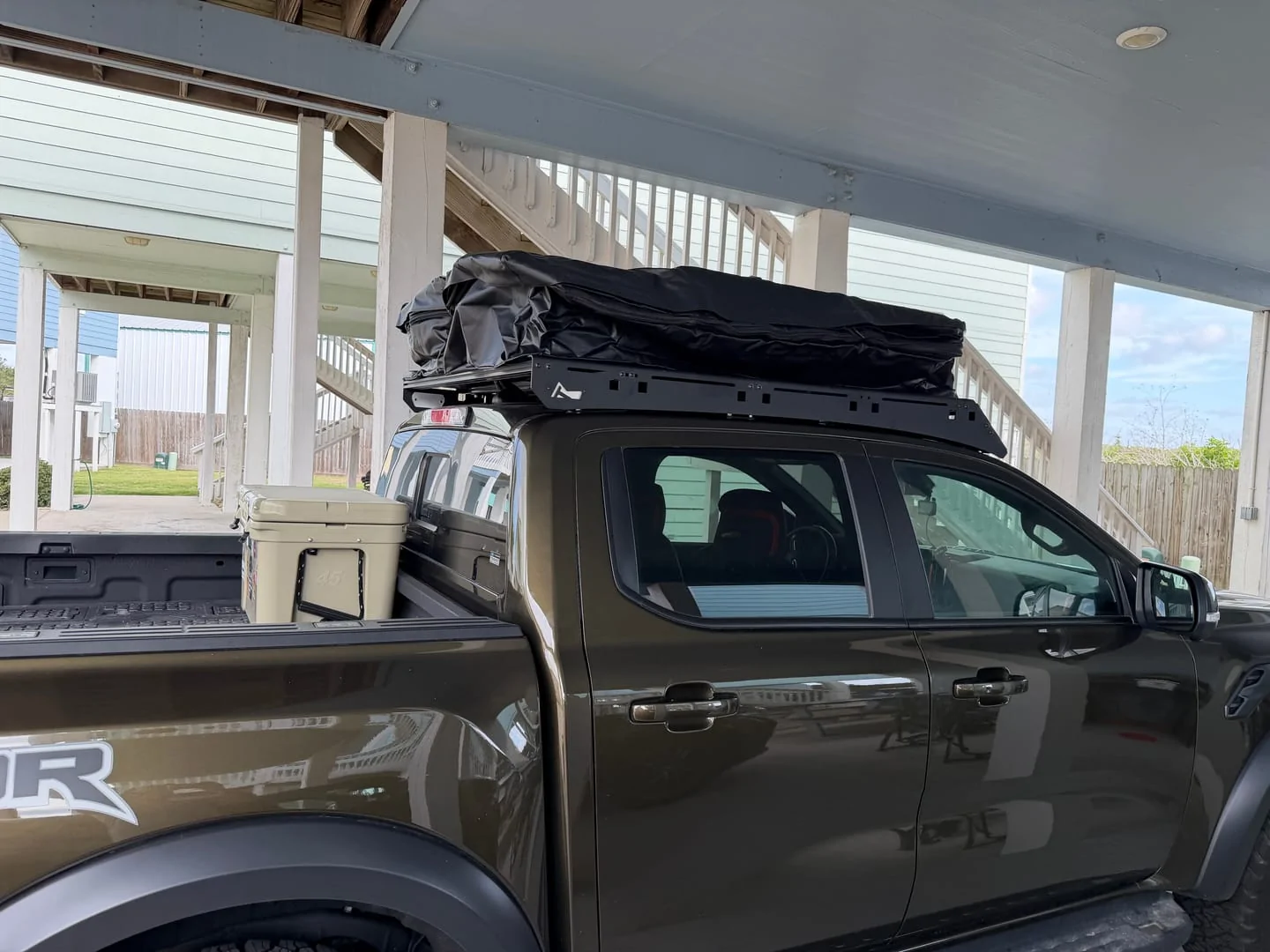 ranger rack with storage bag.webp