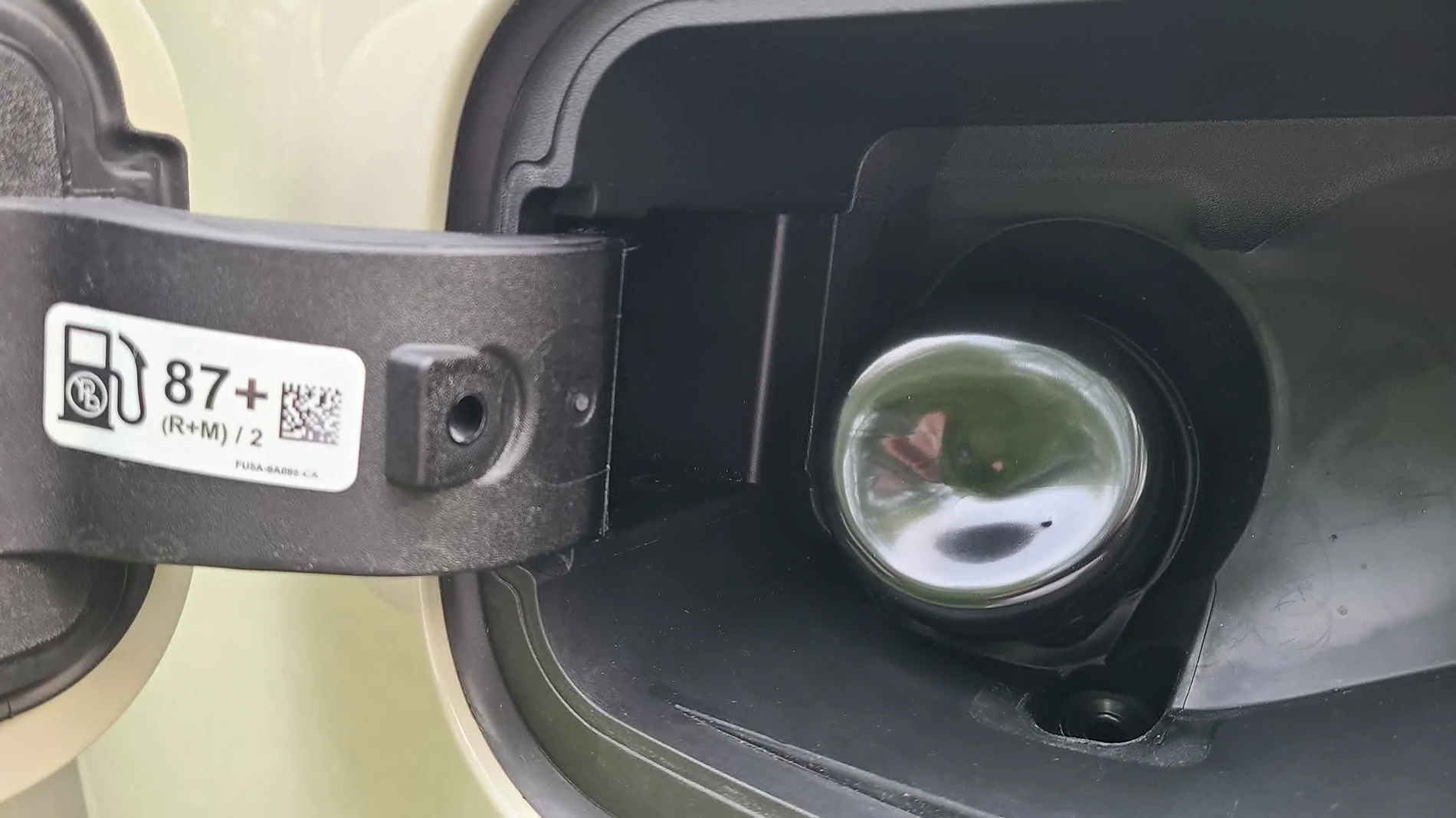 Ford Ranger Looking for a fuel filler cover/ cap to keep out water and crud f1541d57-7176-4cd4-9e48-ced7afaa0cdd