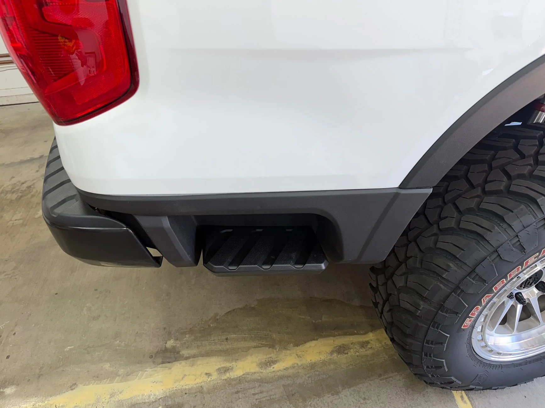 Ford Ranger Installing bed side steps on Ranger XL / XLT - DIY instructions IMG_0505