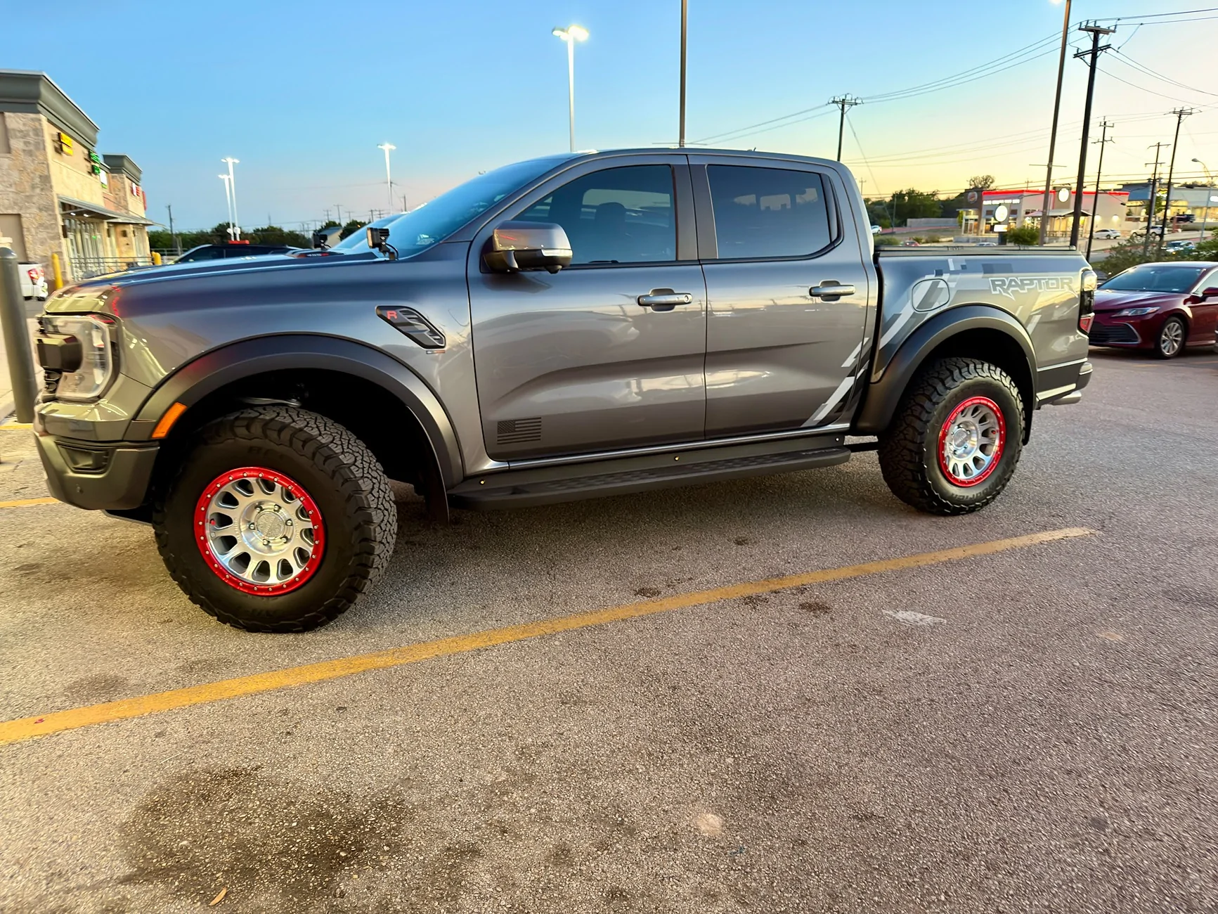 Ford Ranger Aftermarket Rims - Let's see what you got IMG_3122