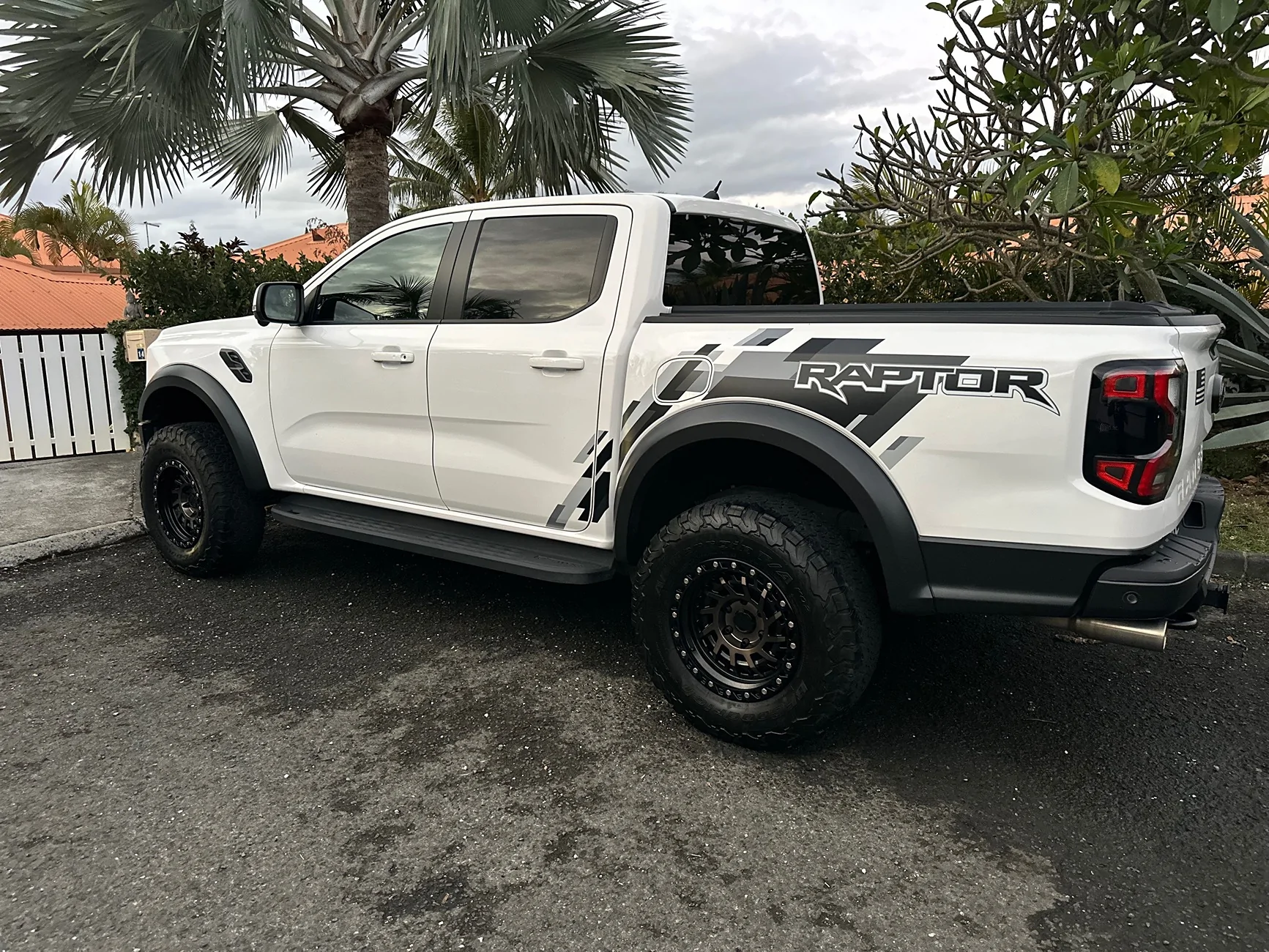 Ford Ranger Aftermarket Wheels / Rims - Let's see what you got IMG_3779