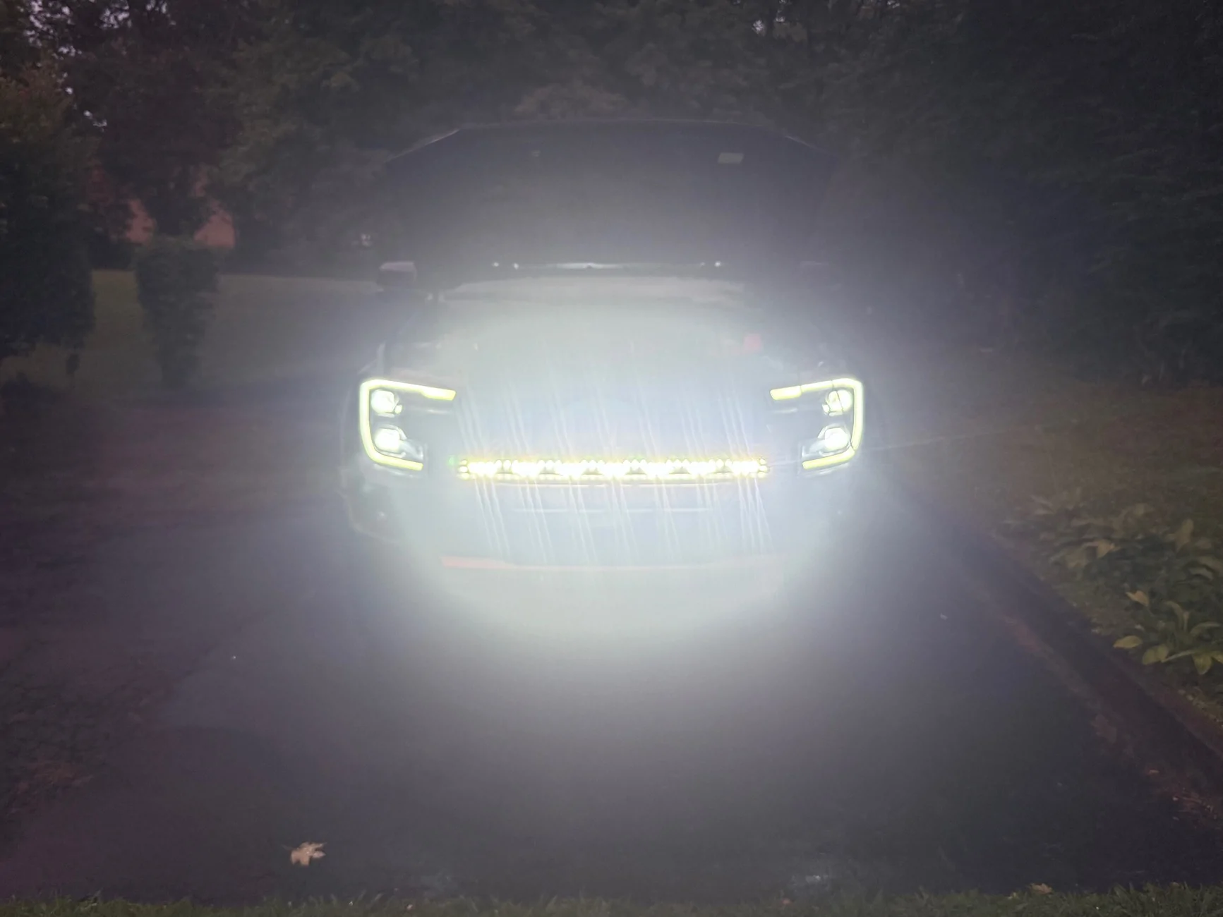 Ford Ranger Strands Nuuk D-line 40” behind RR grill IMG_6928
