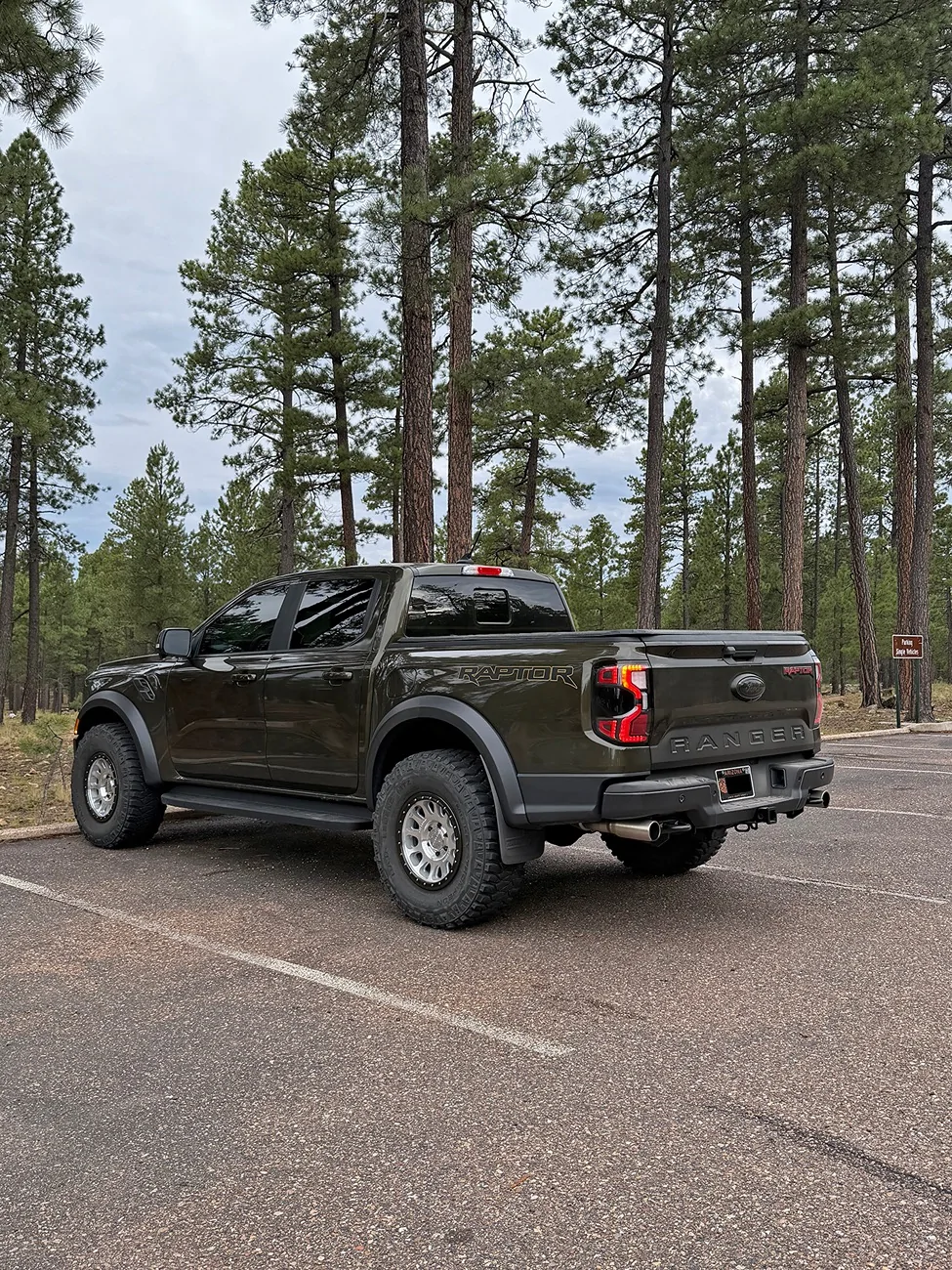 Ford Ranger Method 709 HD w/ impact ring painted in Shelter Green IMG_3709