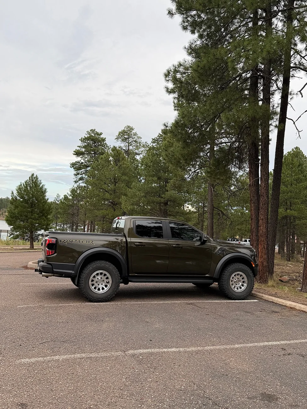 Ford Ranger Method 709 HD w/ impact ring painted in Shelter Green IMG_3717