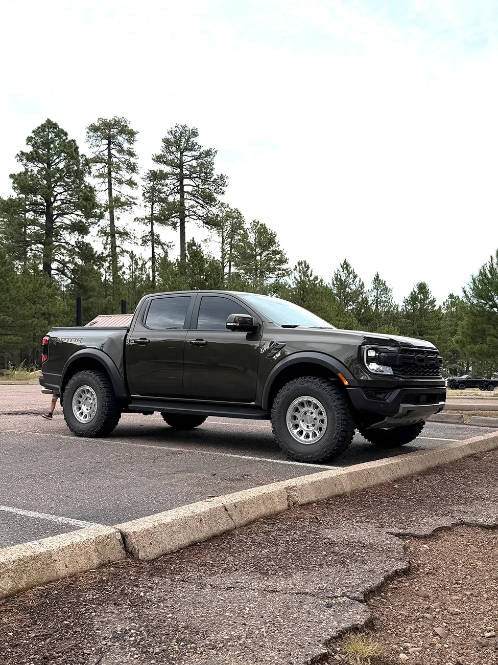 Ford Ranger Method 709 HD w/ impact ring painted in Shelter Green IMG_3720