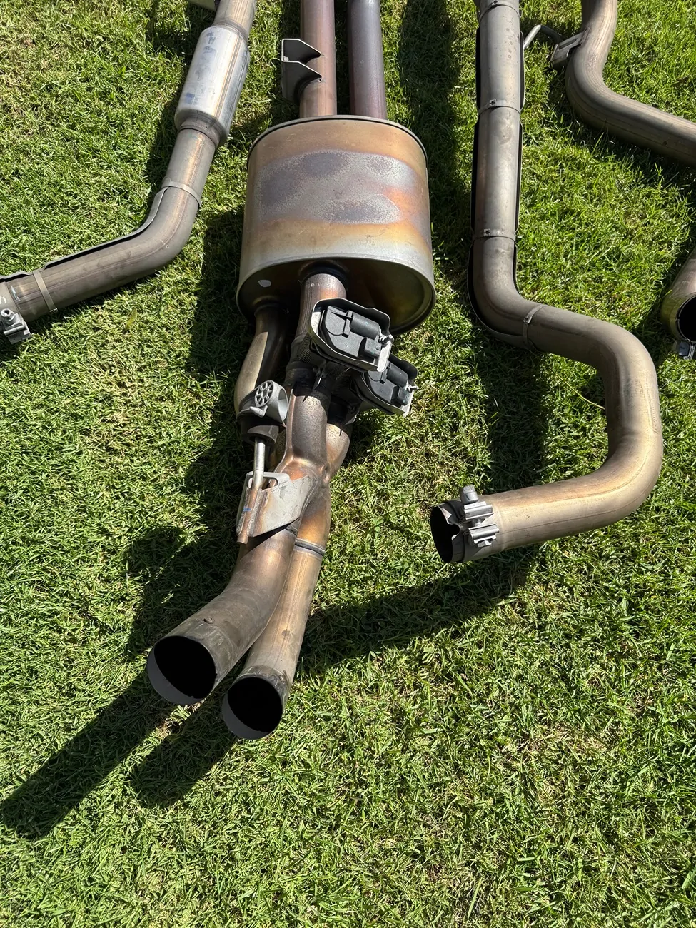 Ford Ranger 2024 Ranger Raptor OEM Exhaust. IMG_3498