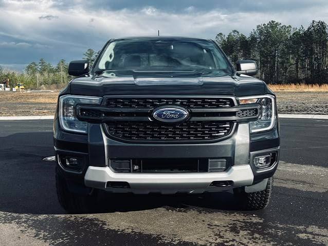 Ford Ranger Black Ranger XLT with Gray Bumper images