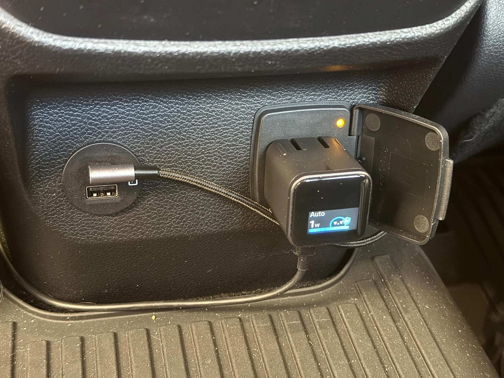 Ford Ranger Another MagSafe charger setup IMG_3296