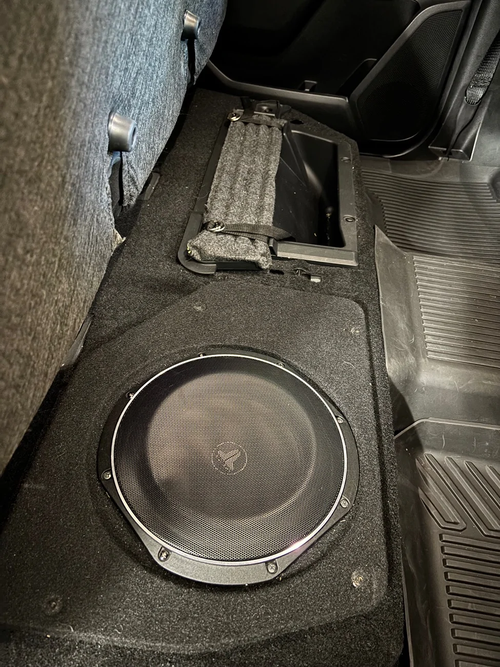 Ford Ranger JL AUDIO 10” sub and enclosure IMG_5996