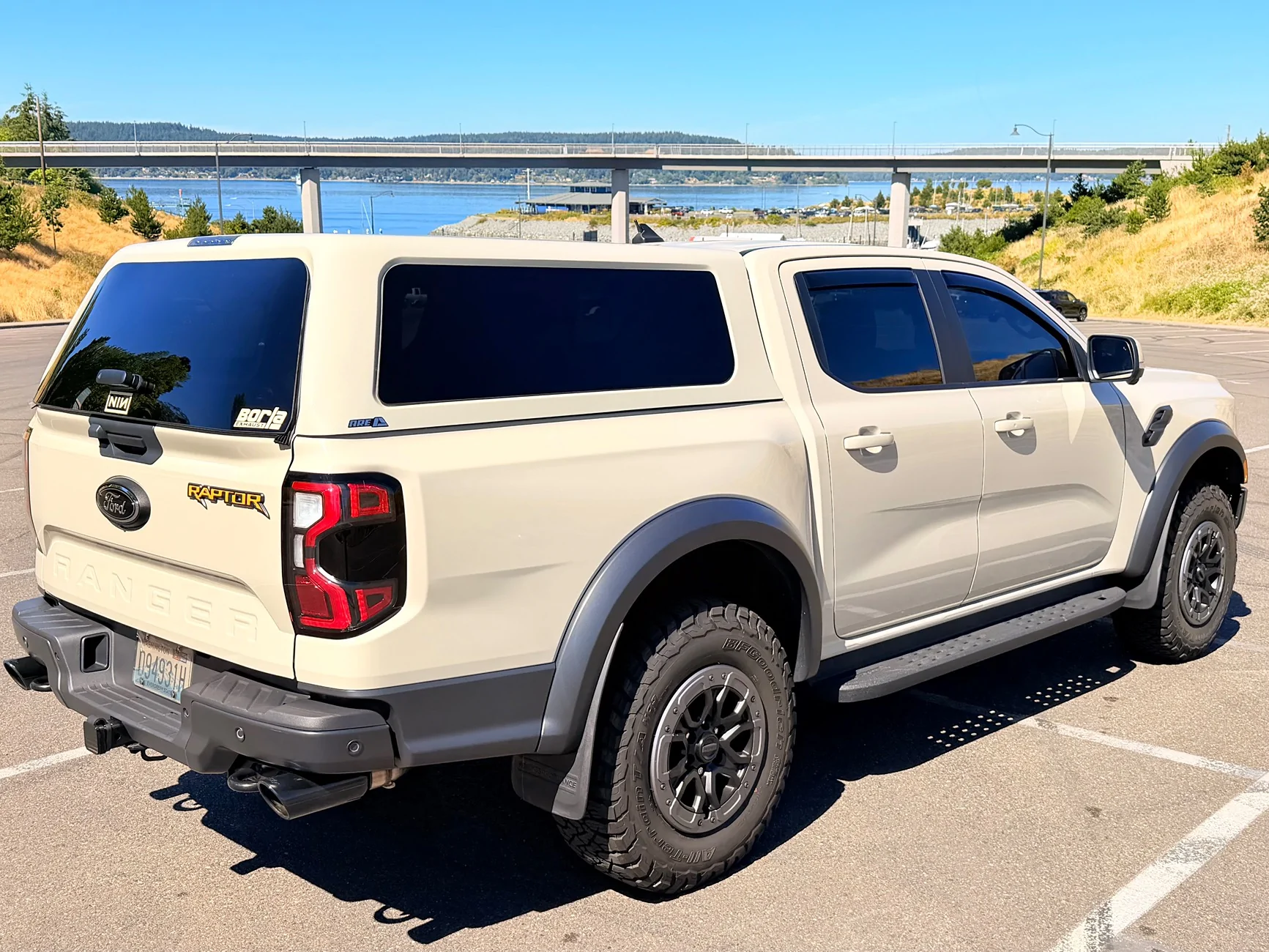 Ford Ranger ARE Revo canopy/Desert Tan RR IMG_0542