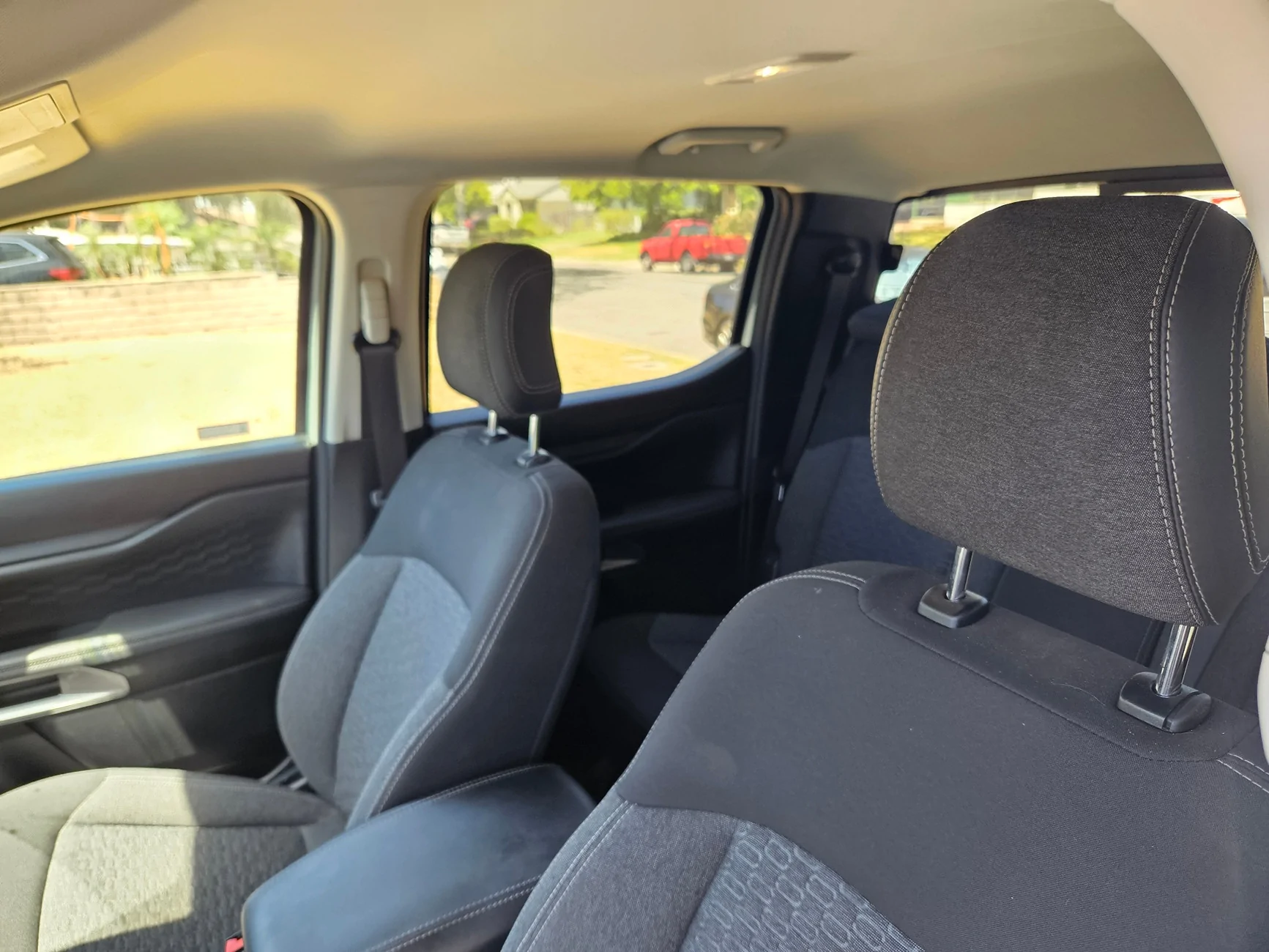 Ford Ranger Anyone try a 2024 mustang tilting headrest? 20260731_120751