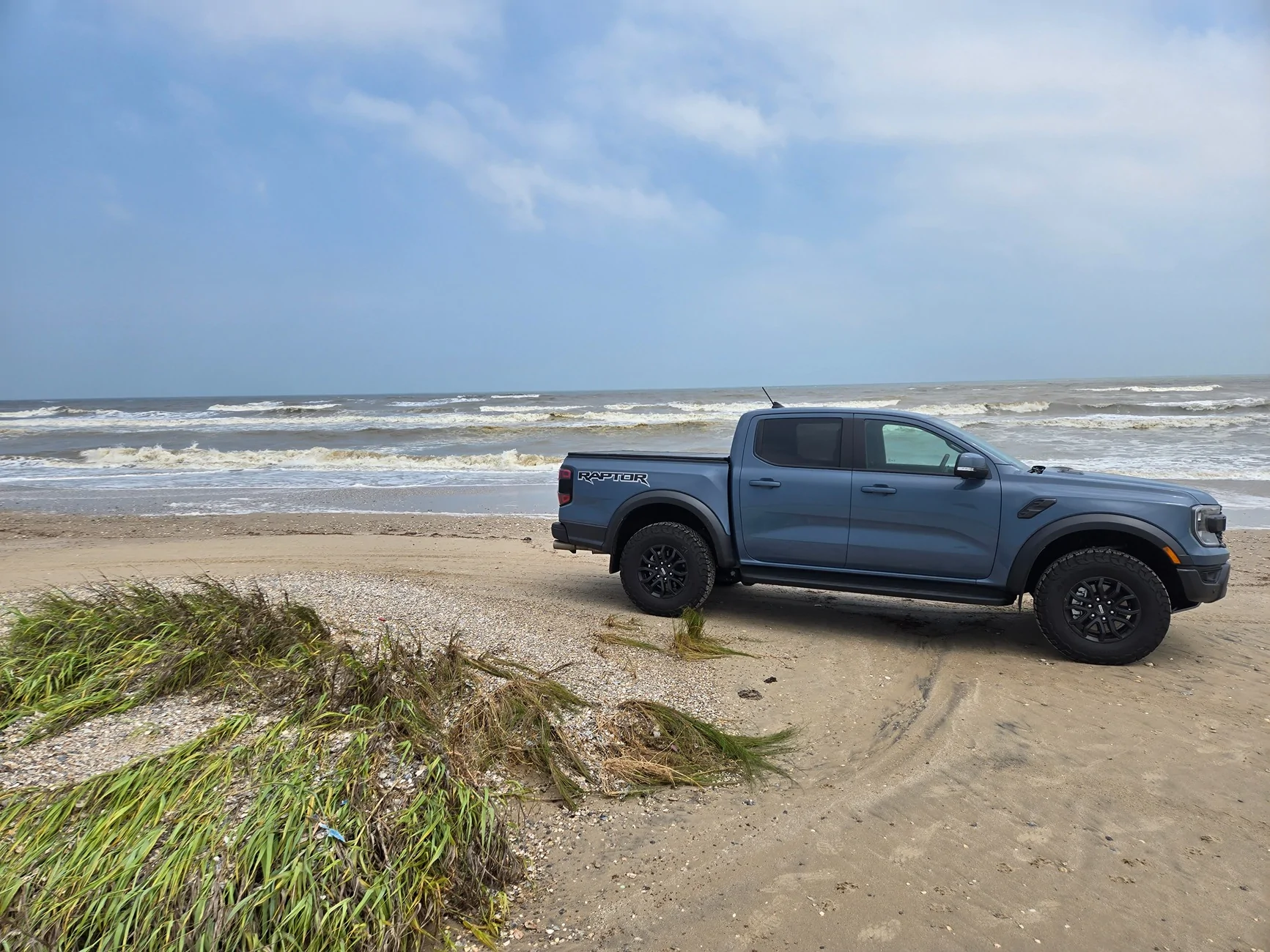 Ford Ranger Airing down tires on beadlock wheels 20260618_145113