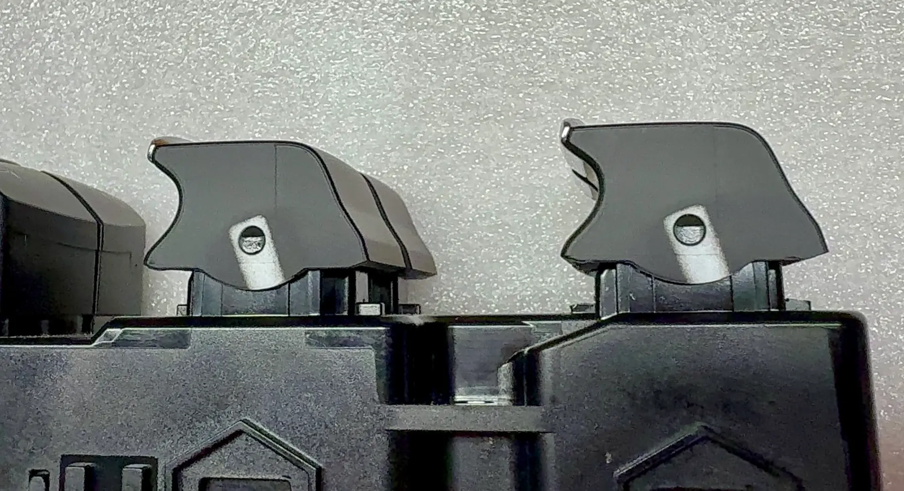 Ford Ranger One touch up/down windows for rear windows rraptor_window_switch_mod