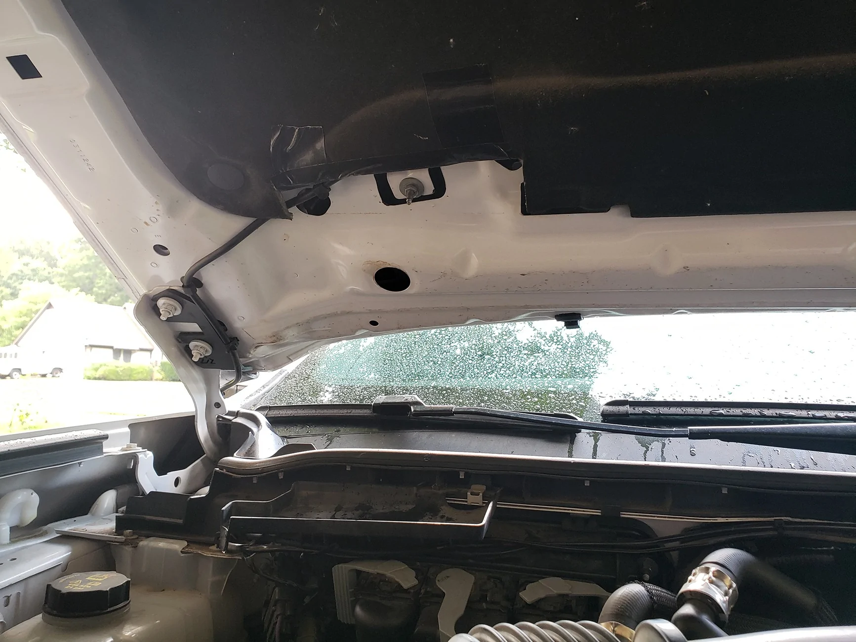 Ford Ranger Opening up hood vents to vent heat 20260809_165751