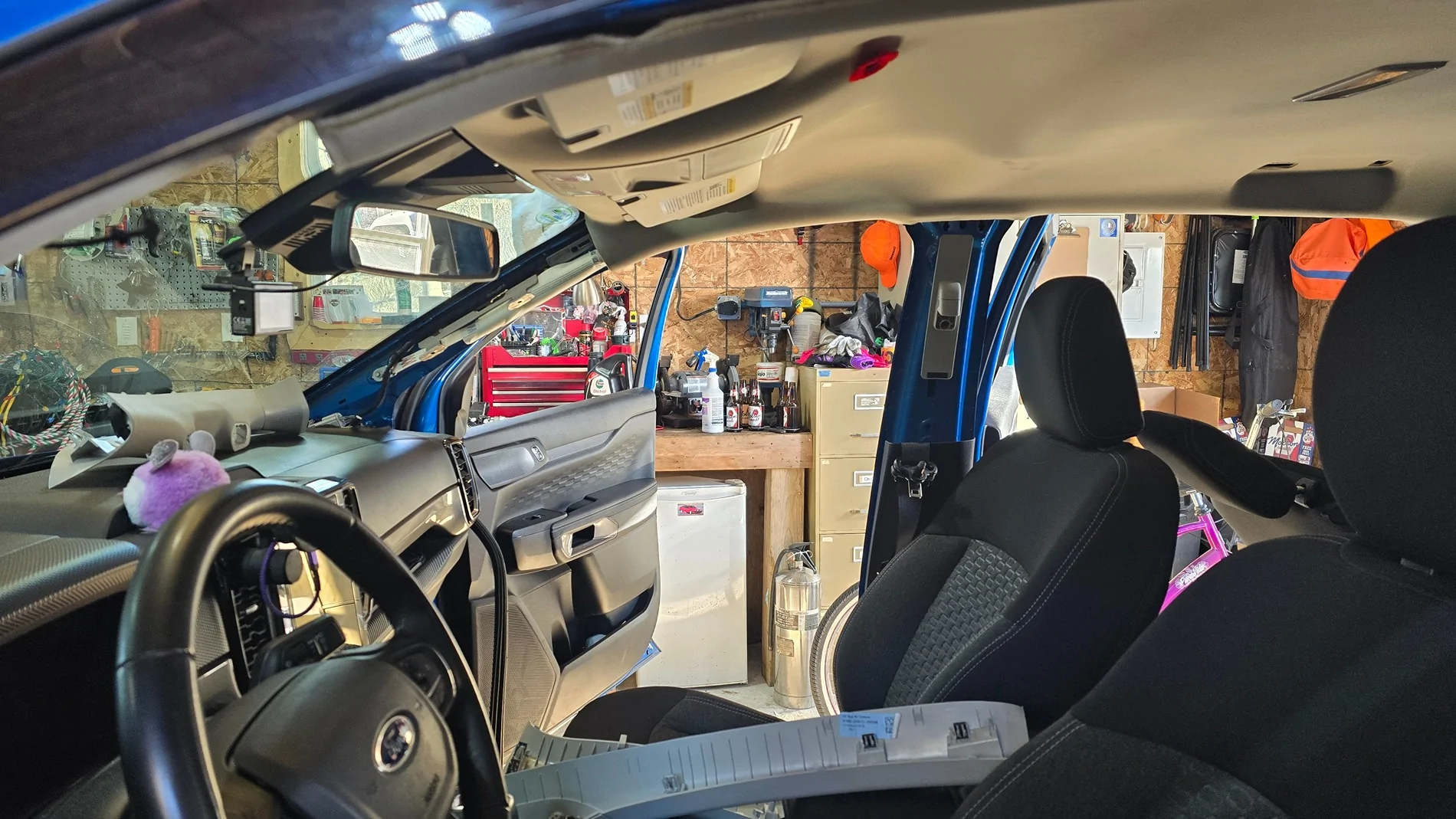 Ford Ranger Water damage to headliner after side curtain recall 20260505_175946