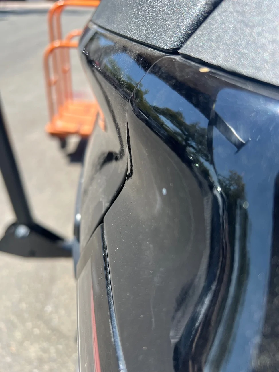 Ford Ranger Tailgate gap on passenger side - within reason? IMG_5894