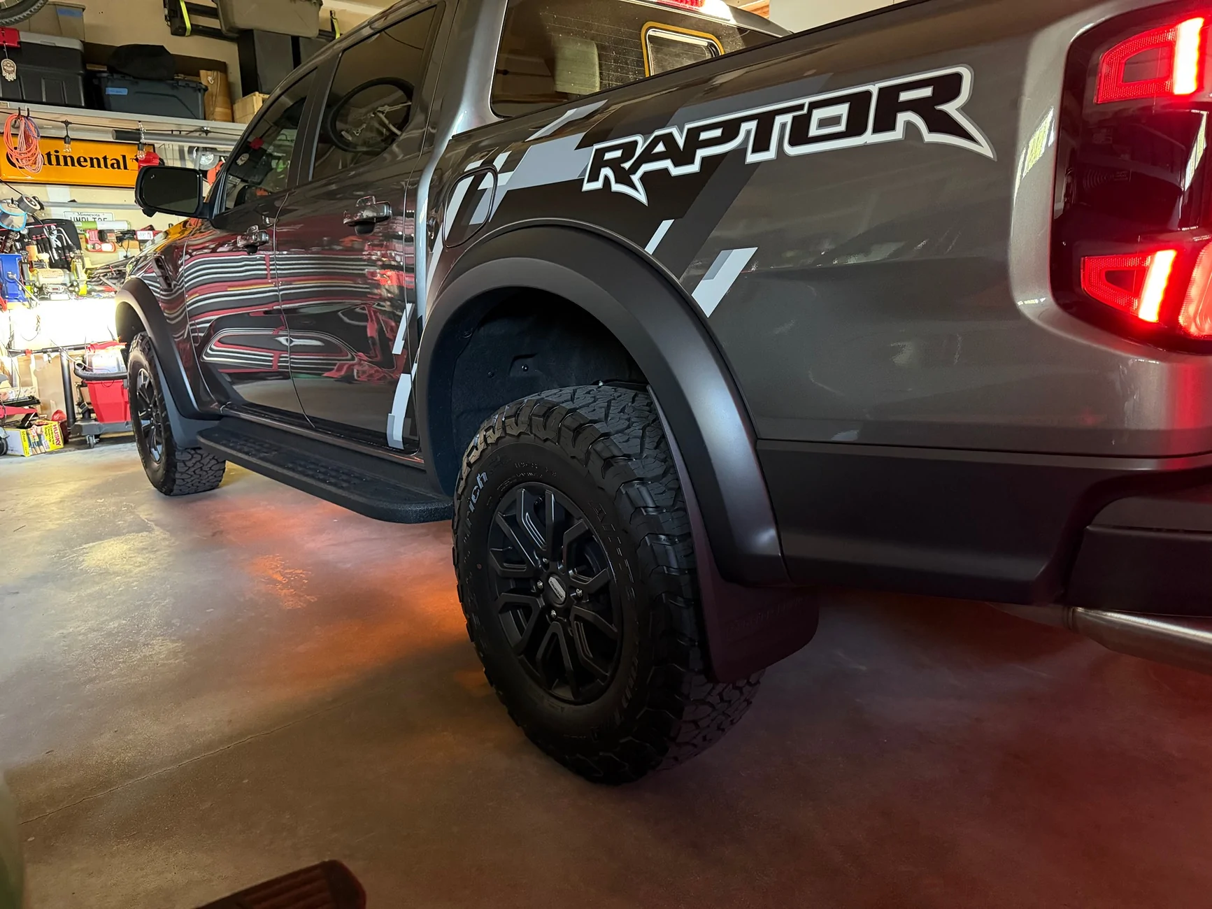 Ford Ranger Nacho Nano as Rock Lights IMG_6142