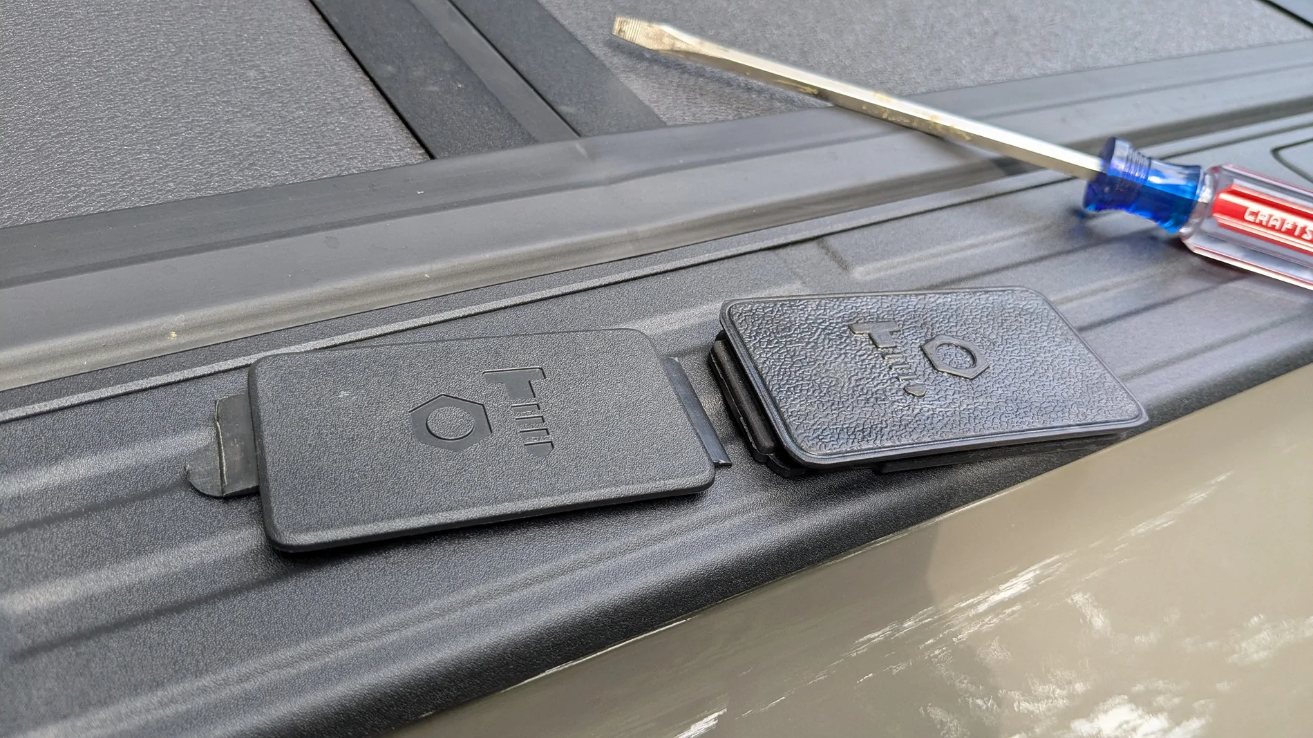 Ford Ranger Water leaks from bed rail caps. PXL_20260827_182809485