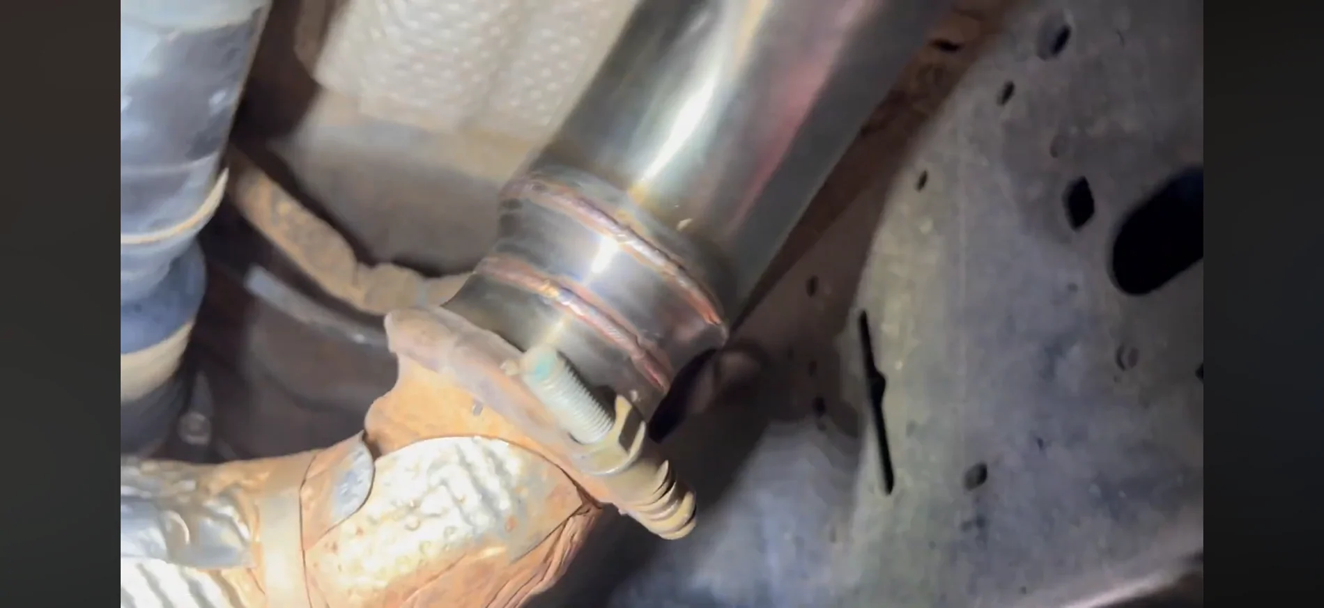 Ford Ranger DSR downpipes install… the F#@% is this thing? IMG_0666