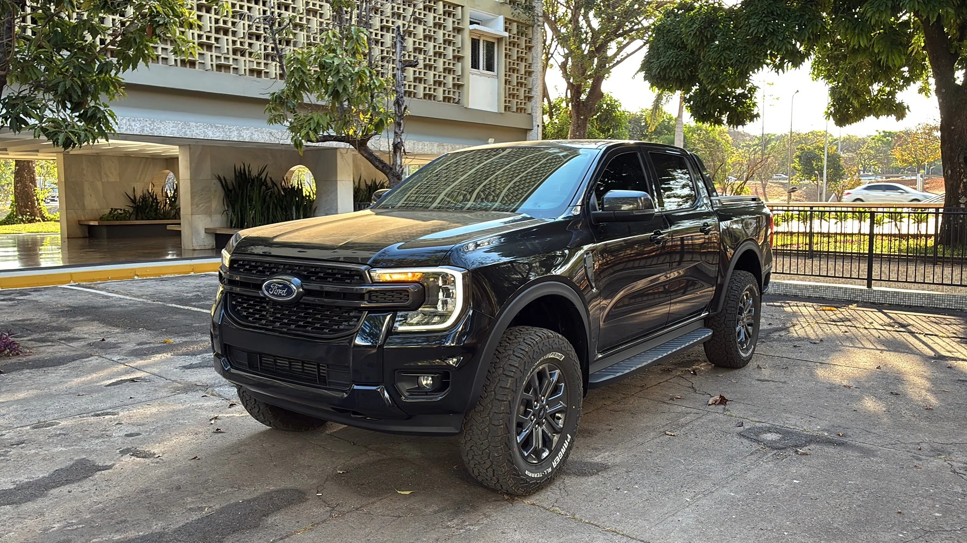 Ford Ranger F150-LED Grill Lights - 5 light kit fitment 9A6F2702-8557-467C-B9B0-773237196E88