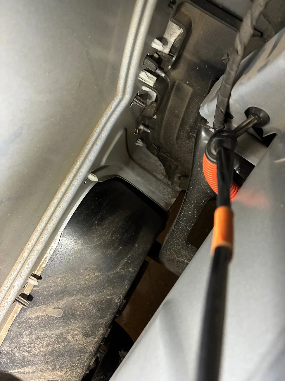 Ford Ranger 2025 Ranger - Bed 12 Volt Outlet - Final Update IMG_2842
